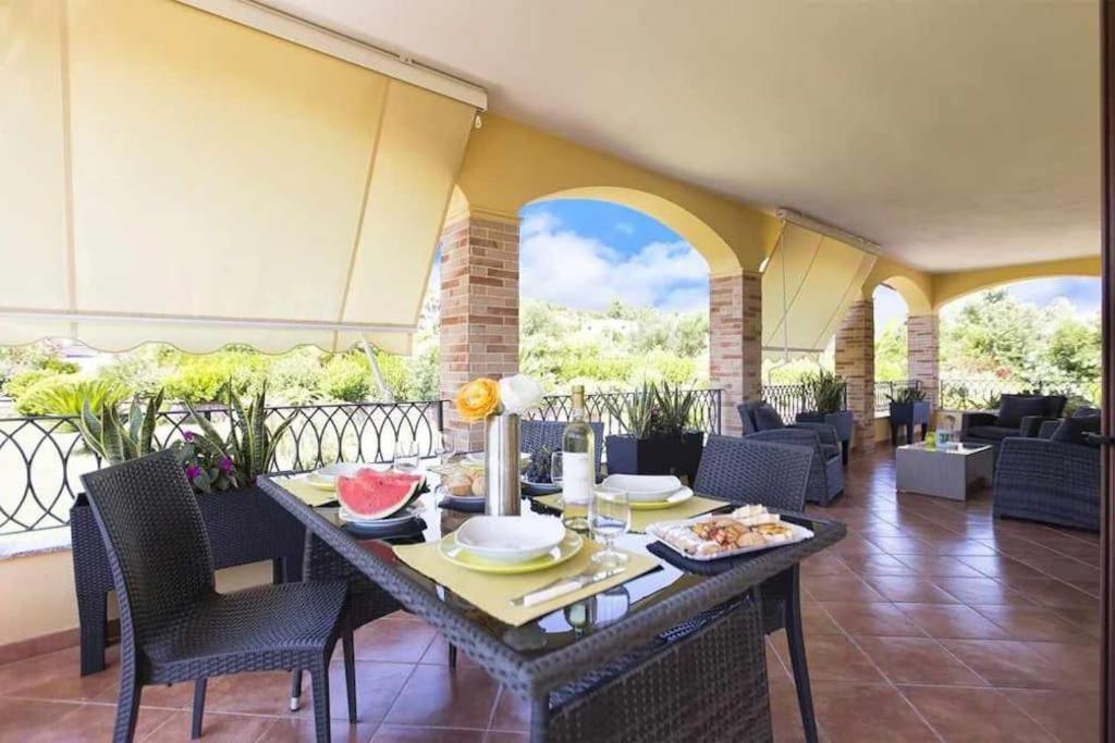 Alghero Villa Mistral Per 7 Persone Terrazza Bbq Ac Wifi Ngoại thất bức ảnh